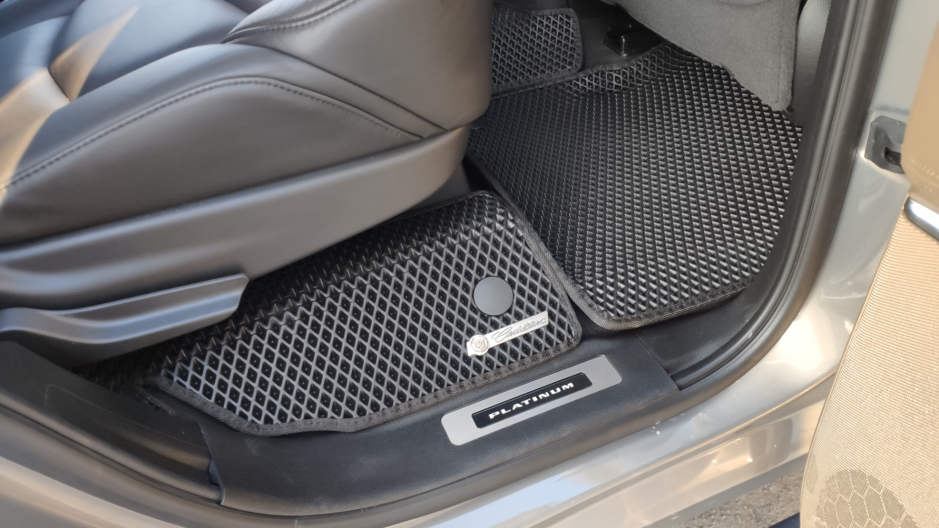 EVA автоковрики для Cadillac Escalade IV 7 мест 2015-2021 Нестандарт — IMG_20210326_175939